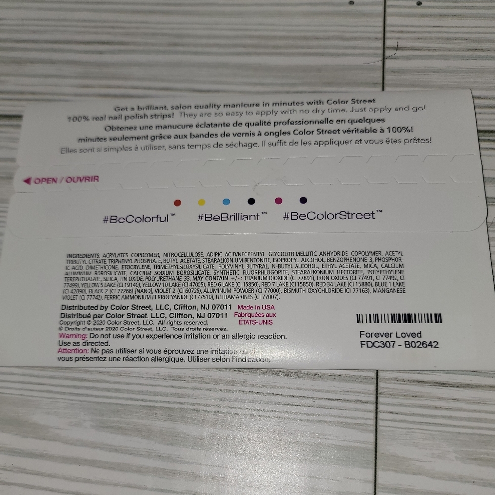 Color Street Nail Polish Strips - Forever Loved - Picture 3 of 4